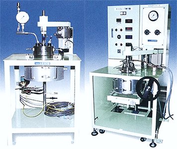 AKICO製 研究用オートクレーブ 100mL〜3L と一体型制御盤